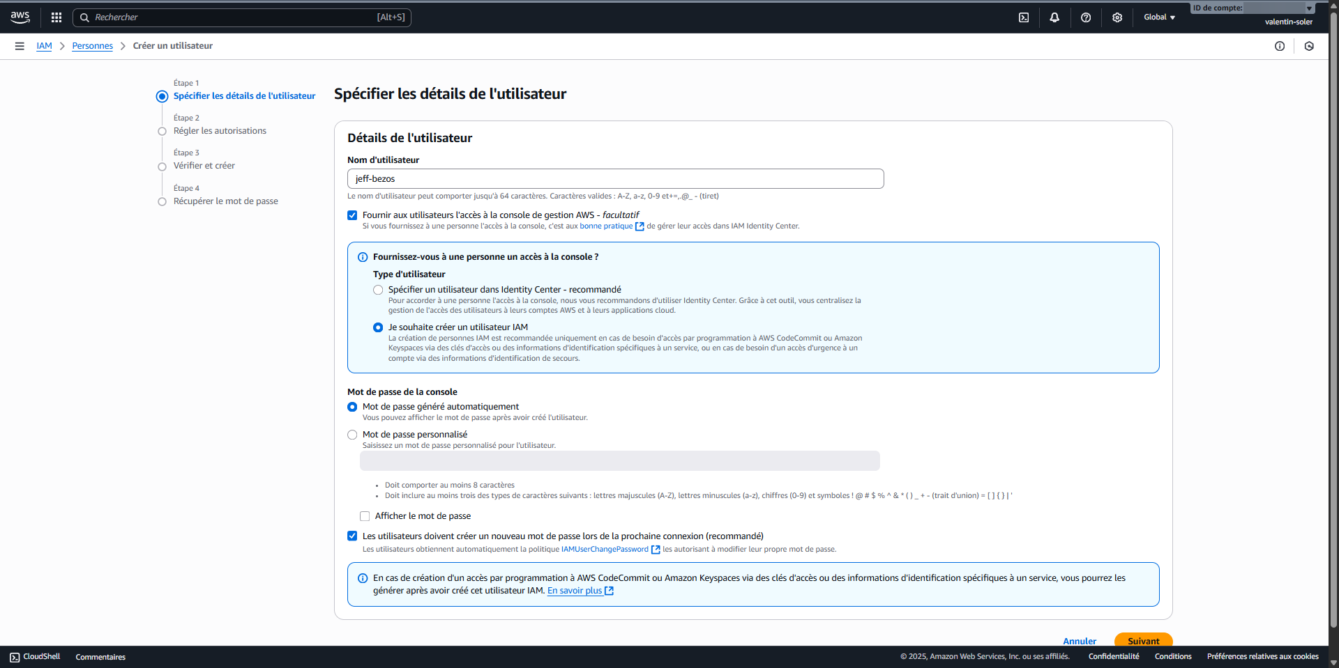 Crée des groupes et utilisateurs sur AWS IAM